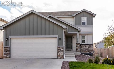 Photo of 6836 Volga Drive, Colorado Springs, CO 80925 (MLS # 4758571) Photo of 6836 Volga Drive, Colorado Springs, CO 80925 (MLS # 4758571)