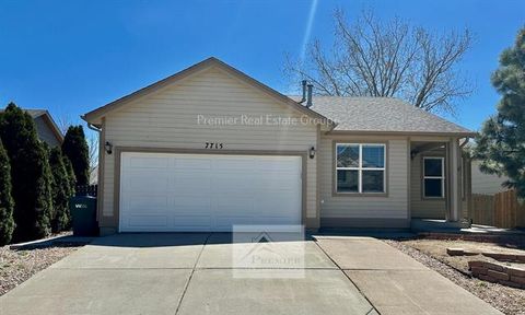 Photo of 7715 Middle Bay Way, Fountain, CO 80817 (MLS # R12481355) Photo of 7715 Middle Bay Way, Fountain, CO 80817 (MLS # R12481355)