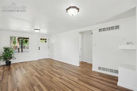 Tiny photo for 334 Gaylord Avenue, Pueblo, CO 81004 (MLS # 1530685)