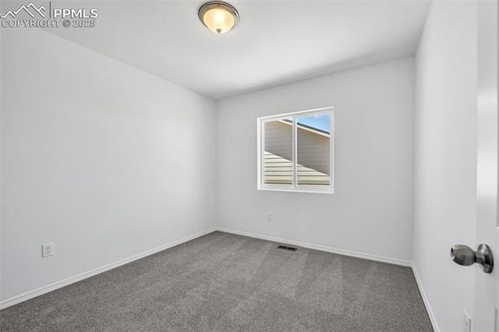 listing image 30
