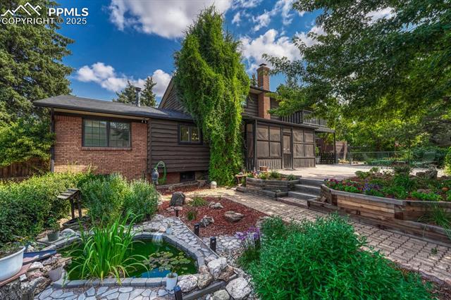 4307 Valli Vista Road