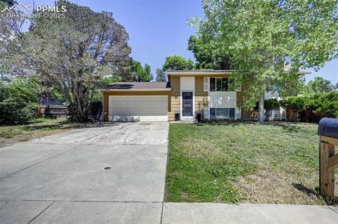 Photo of 4110 Undimmed Circle, Colorado Springs, CO 80917 (MLS # 1049281) Photo of 4110 Undimmed Circle, Colorado Springs, CO 80917 (MLS # 1049281)