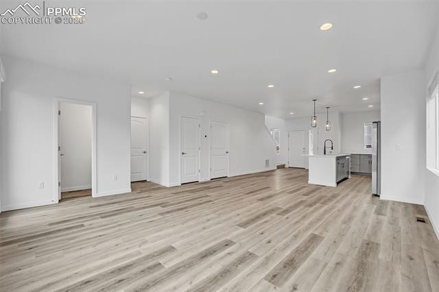 8172 Manor House Way