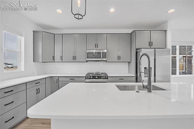 8172 Manor House Way