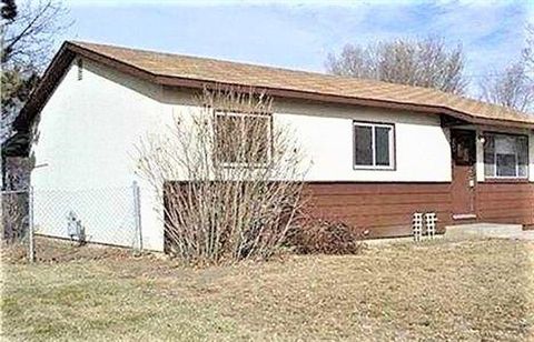 Photo of 327 Mountview Lane, Fountain, CO 80817 (MLS # R12511460) Photo of 327 Mountview Lane, Fountain, CO 80817 (MLS # R12511460)