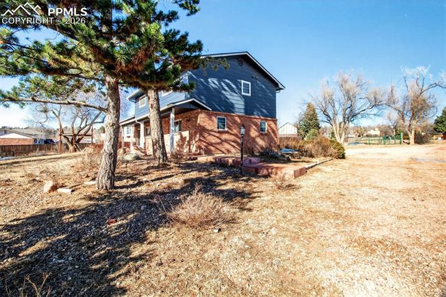 5226 Rocking R Drive