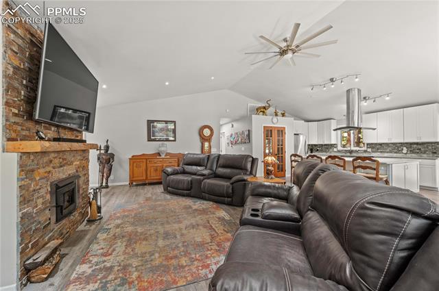 7057 Perry Park Boulevard