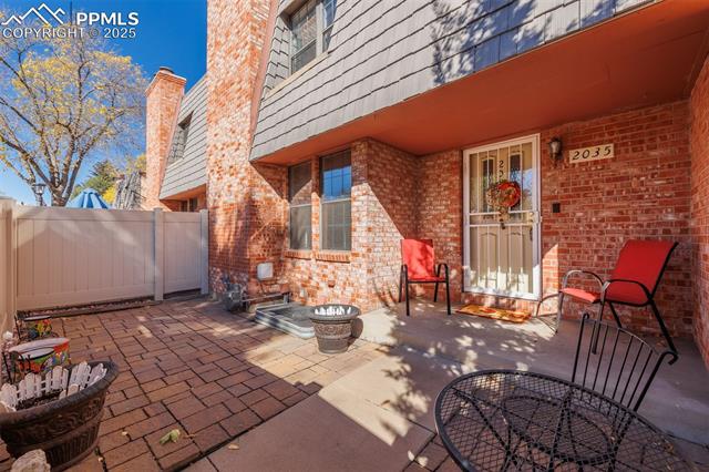 2035 Sussex Lane