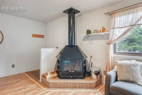 Tiny photo for 2015 Erin Loop, Colorado Springs, CO 80918 (MLS # 6375974)