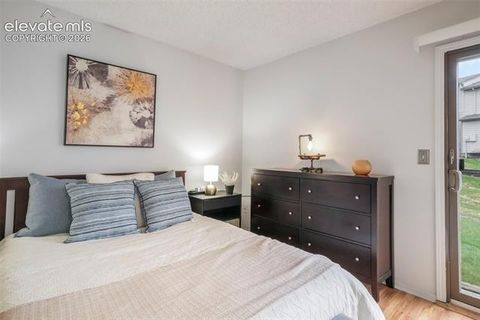 Tiny photo for 2015 Erin Loop, Colorado Springs, CO 80918 (MLS # 6375974)