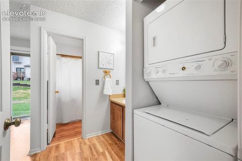 Tiny photo for 2015 Erin Loop, Colorado Springs, CO 80918 (MLS # 6375974)