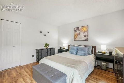 Tiny photo for 2015 Erin Loop, Colorado Springs, CO 80918 (MLS # 6375974)