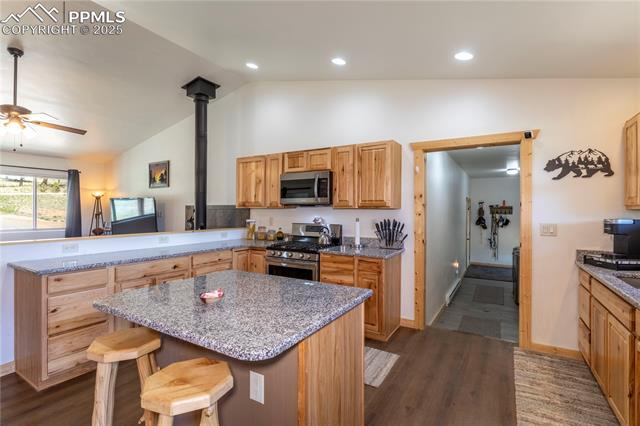 874 Hackamore Drive
