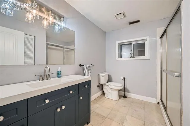 Colorado Springs, Colorado 80906, United States, 5 Bedrooms Bedrooms, ,3 BathroomsBathrooms,Residential,Active,104192