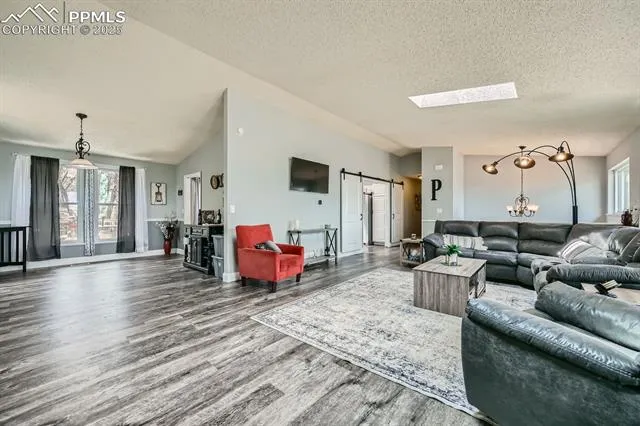 Colorado Springs, Colorado 80906, United States, 5 Bedrooms Bedrooms, ,3 BathroomsBathrooms,Residential,Active,104192