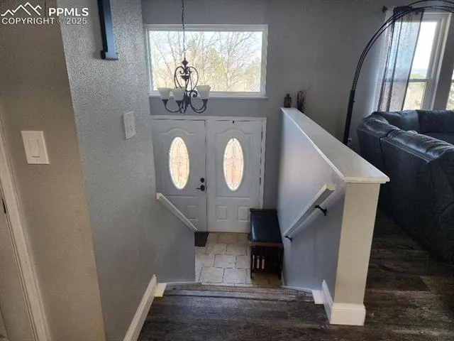 Colorado Springs, Colorado 80906, United States, 5 Bedrooms Bedrooms, ,3 BathroomsBathrooms,Residential,Active,104192