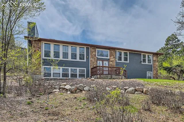 Colorado Springs, Colorado 80906, United States, 5 Bedrooms Bedrooms, ,3 BathroomsBathrooms,Residential,Active,104192