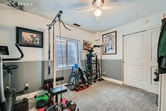 Colorado Springs, Colorado 80906, United States, 5 Bedrooms Bedrooms, ,3 BathroomsBathrooms,Residential,Active,104192