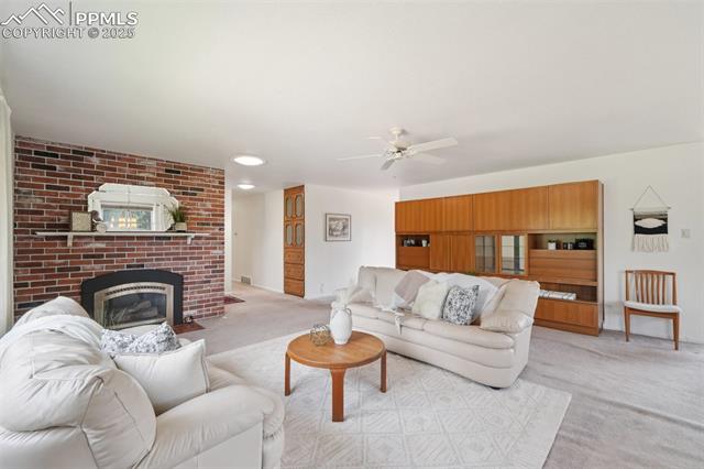 2020 Mesa Road