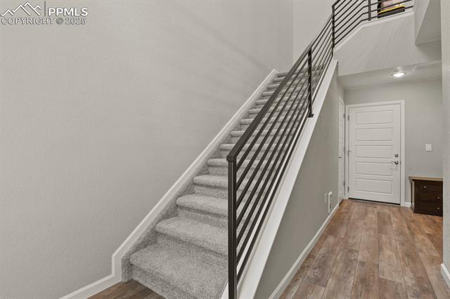 3439 Berg Point