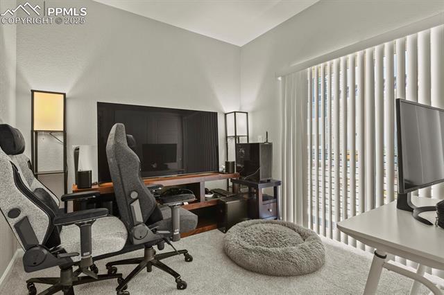 3439 Berg Point