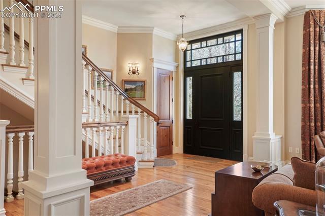 2916 Carriage Manor Point