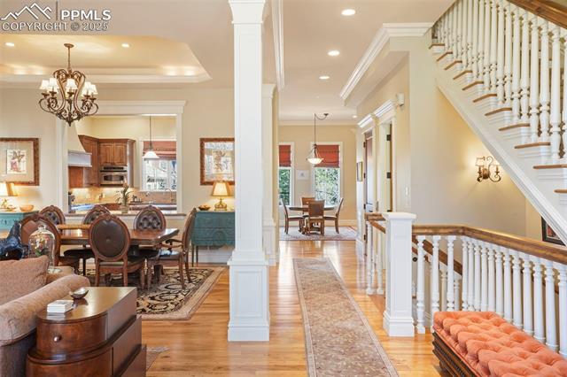2916 Carriage Manor Point