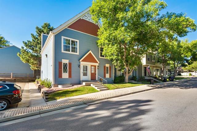 3556 Queen Anne Way 1