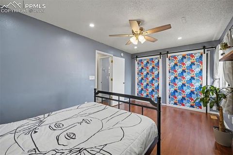 Tiny photo for 3925 Glendale Street, Colorado Springs, CO 80906 (MLS # 3161097)