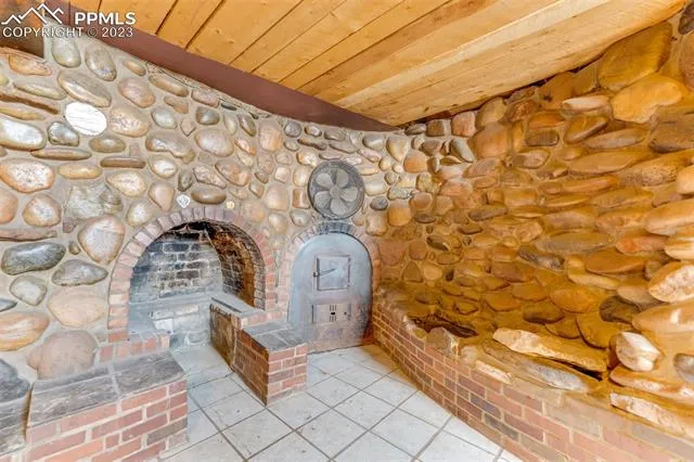 Florence, Colorado 81226, United States, 3 Bedrooms Bedrooms, ,3 BathroomsBathrooms,Residential,Active,70835