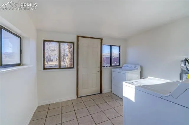 Florence, Colorado 81226, United States, 3 Bedrooms Bedrooms, ,3 BathroomsBathrooms,Residential,Active,70835