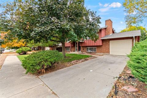 Tiny photo for 2801 S Reed Street, Denver, CO 80227 (MLS # 1497522)