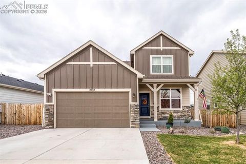 3932 Ryedale Way Colorado Springs CO 80922