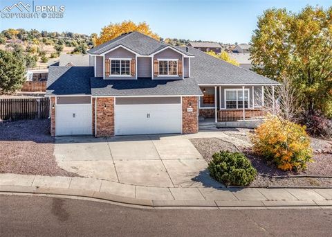 Photo of 10617 Darneal Drive, Fountain, CO 80817 (MLS # 4131874) Photo of 10617 Darneal Drive, Fountain, CO 80817 (MLS # 4131874)