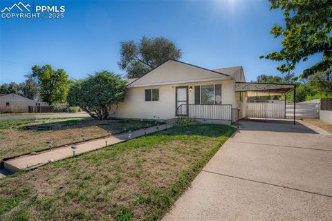 Photo of 97 Esther Drive, Colorado Springs, CO 80911 (MLS # 2076372)