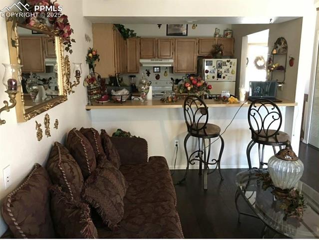 4537 Lamplighter Circle