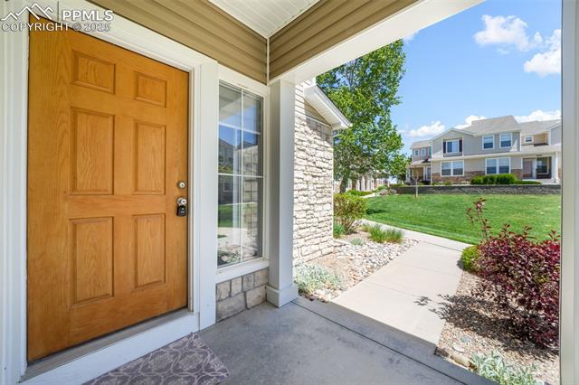1833 Reilly Grove