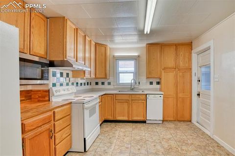 Tiny photo for 27 Bonfoy Avenue, Colorado Springs, CO 80909 (MLS # 3492137)