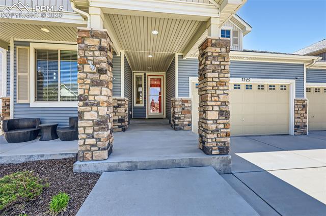 7225 Horizon Wood Lane