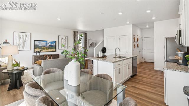 6122 Alpine Ridge Drive