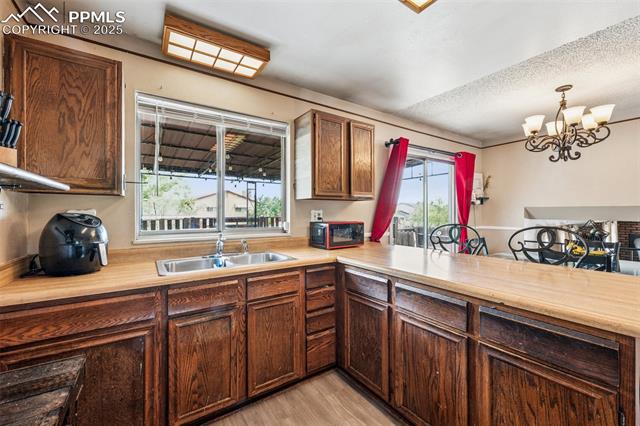 2785 Clarendon Drive