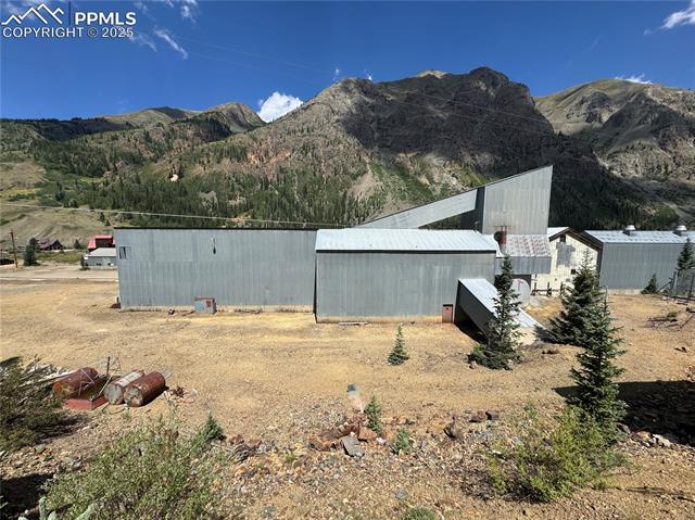 2201 County Road 2