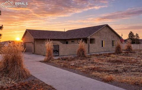 Photo of 1470 Villa Spanada Street, Pueblo, CO 81006 (MLS # 2860605)