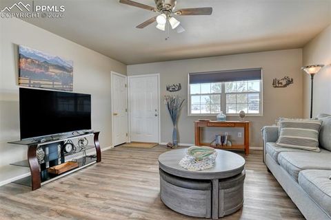 Tiny photo for 17 Garfield Circle, Florissant, CO 80816 (MLS # 5026529)