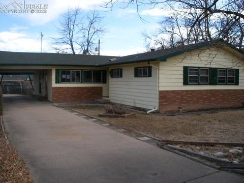 Photo of 1336 College Avenue, Canon City, CO 81212 (MLS # 9302087)