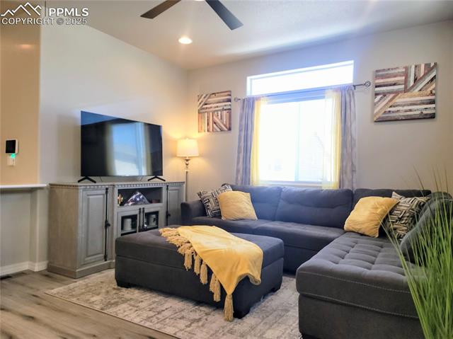 4512 Samaritan Loop