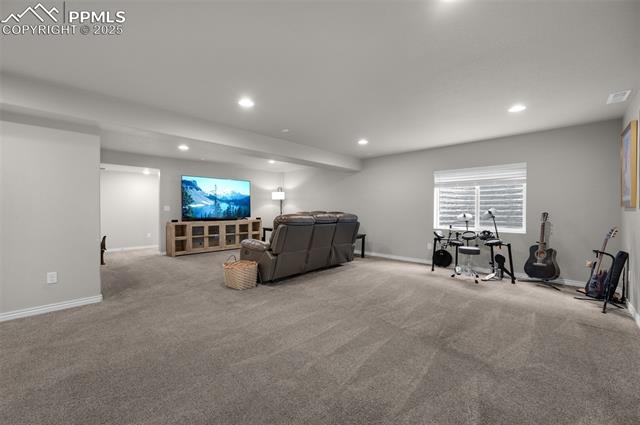 11129 Galaxy Hunter Drive