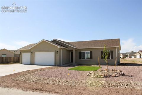 Photo of 571 N Campbell Drive, Pueblo West, CO 81007 (MLS # 3083852)