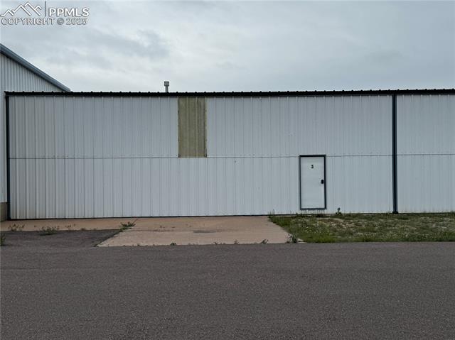 7959 Cessna Drive 3