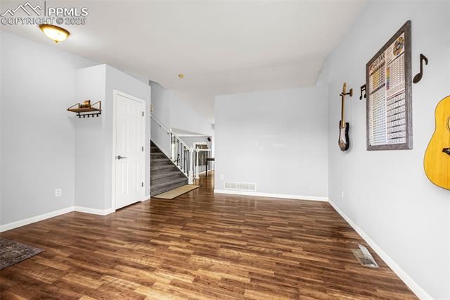 4886 Little London Drive